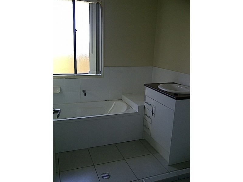 5 McWang Road, Pimpama QLD 4209