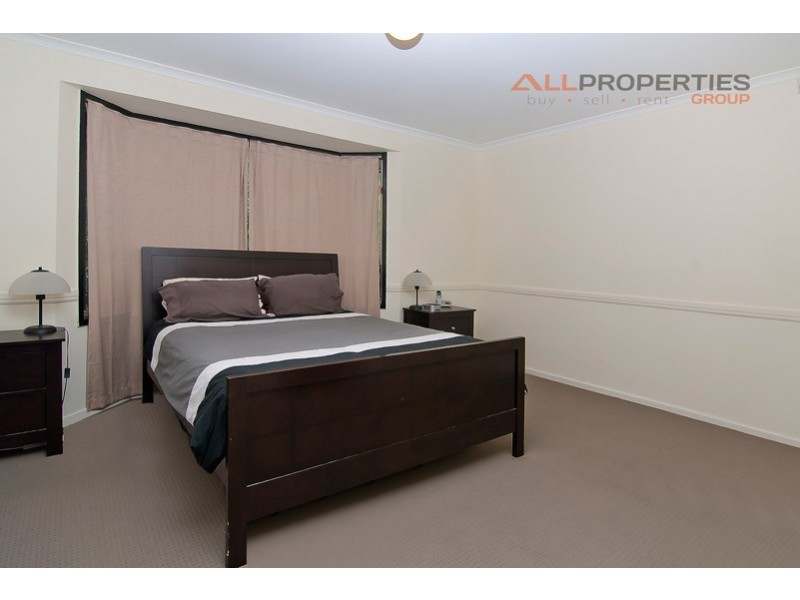 9 Kellie Court, Crestmead QLD 4132