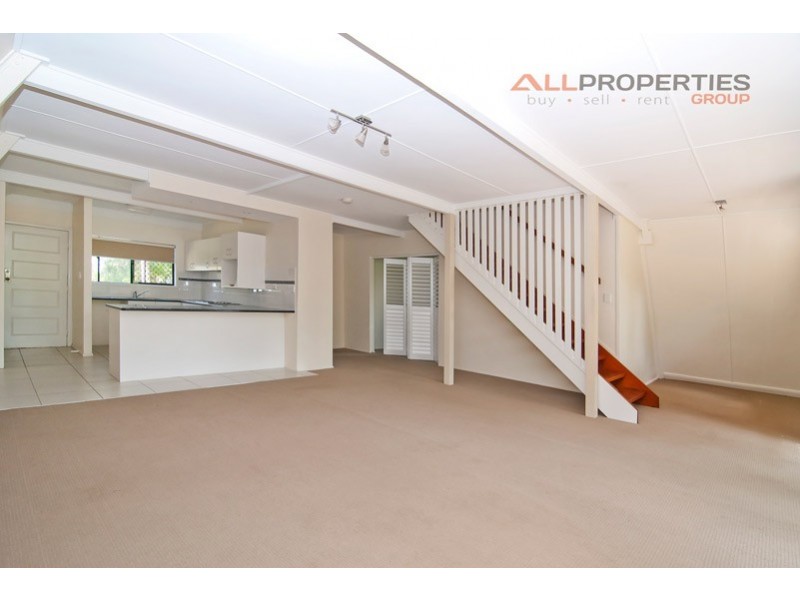 32 Penelope Drive, Cornubia QLD 4130