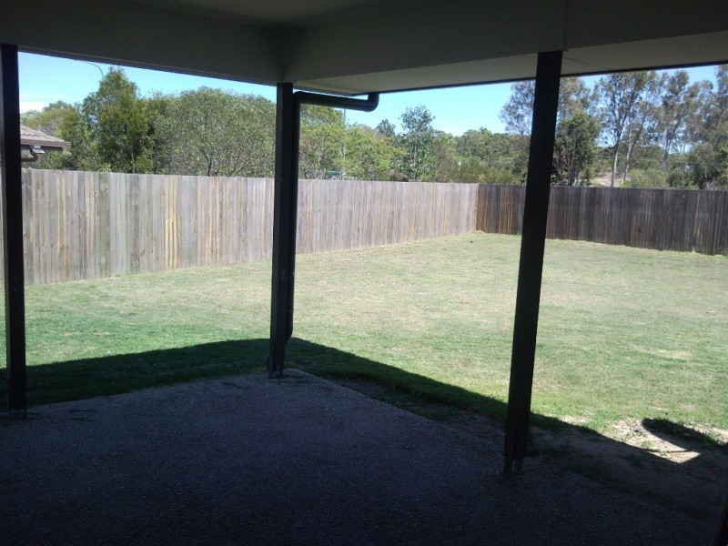 77 Fernbrook Drive, Morayfield QLD 4506