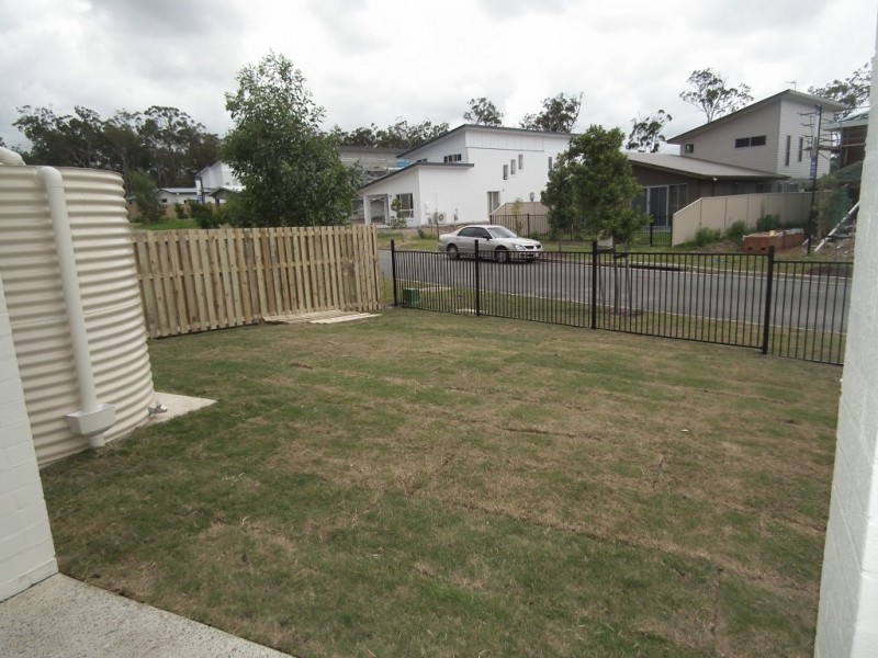 4 Moonlight Lane, Coomera QLD 4209