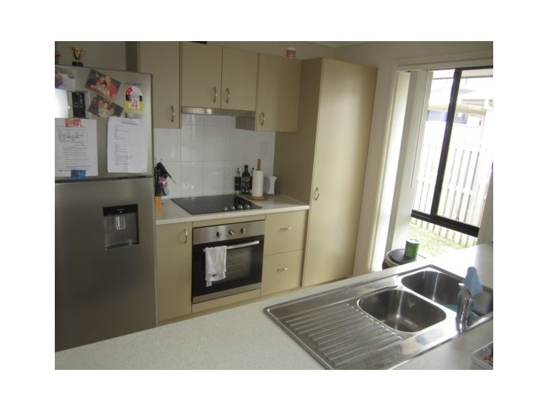 4 Moonlight Lane, Coomera QLD 4209