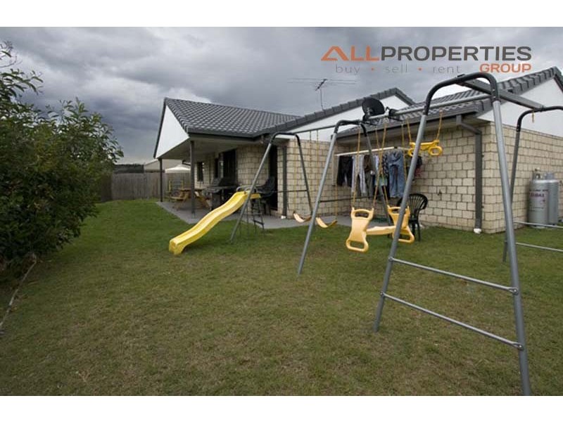 5 Clearview Court, Eagleby QLD 4207