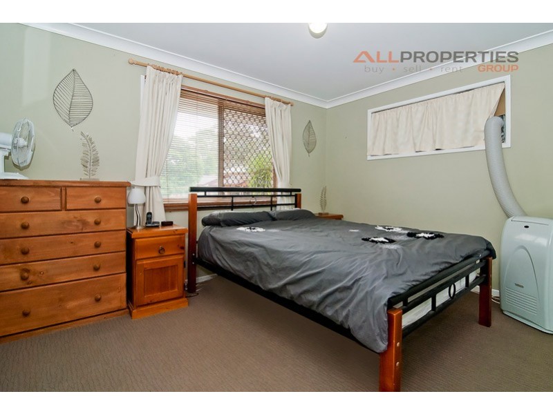 56 Cowra Street, Tanah Merah QLD 4128