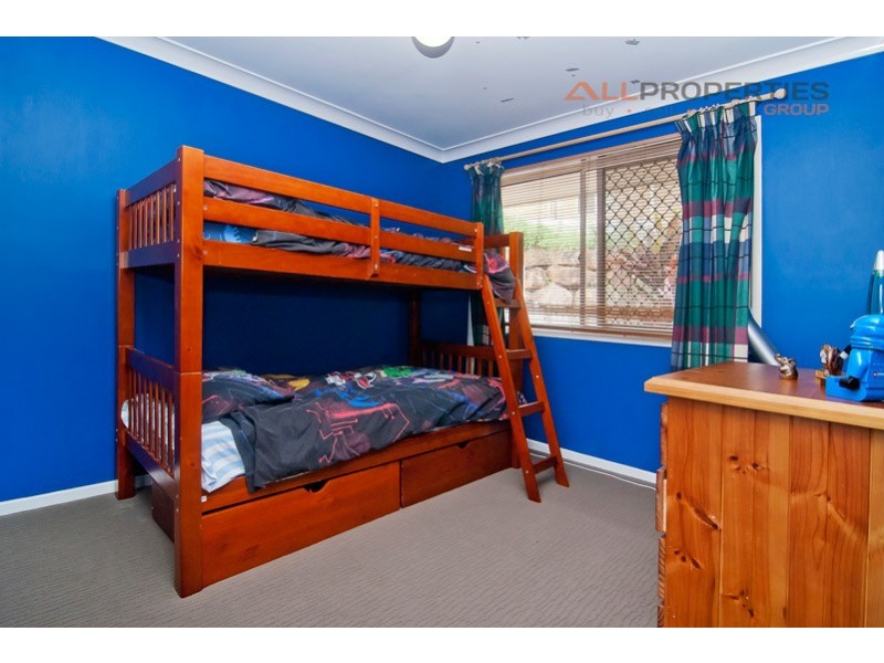 56 Cowra Street, Tanah Merah QLD 4128