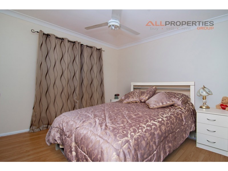 2 Taree Street, Marsden QLD 4132