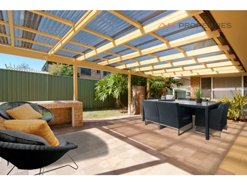 4 Constellation Drive, Loganholme QLD 4129
