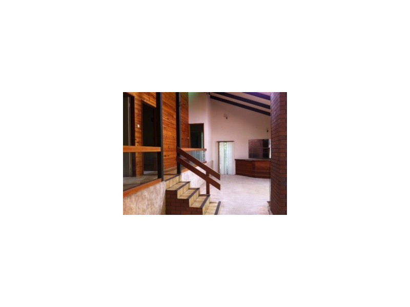 11 Pimpala Street, Loganlea QLD 4131