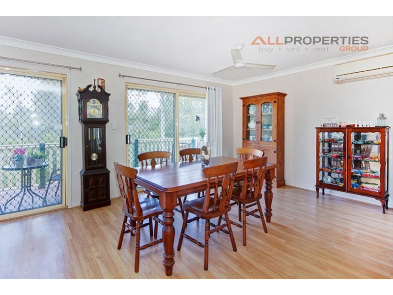 62 Loane Drive, Edens Landing QLD 4207
