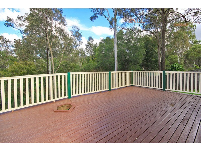 62 Loane Drive, Edens Landing QLD 4207