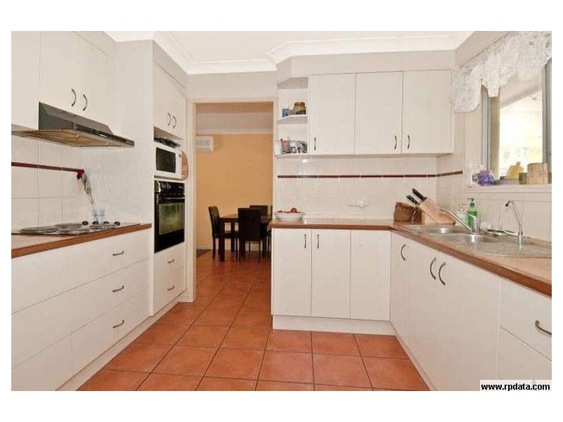 14 Quarrian Cres, Beenleigh QLD 4207