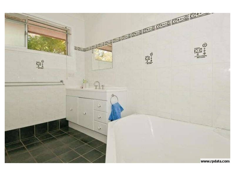 14 Quarrian Cres, Beenleigh QLD 4207
