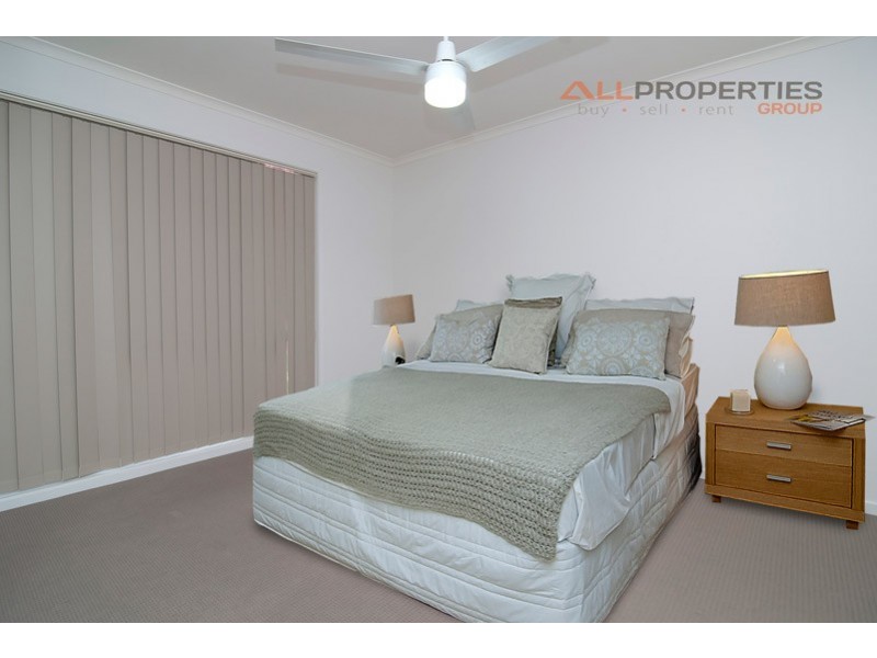 2 Packett Crescent, Loganlea QLD 4131