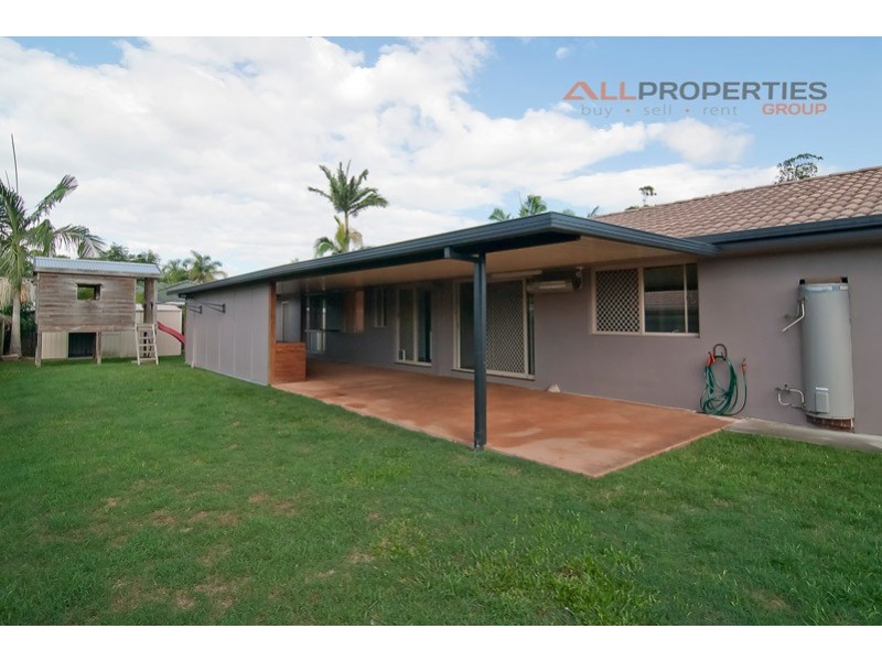 2 Packett Crescent, Loganlea QLD 4131