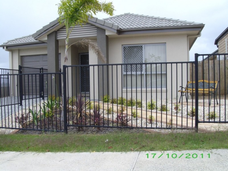 13 Dandenong Avenue, Redbank Plains QLD 4301