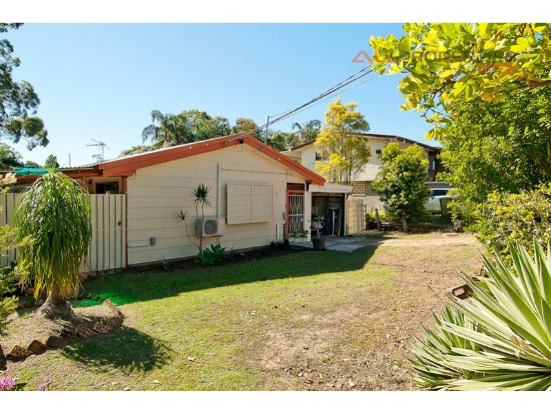 92 Albert Street, Woodridge QLD 4114
