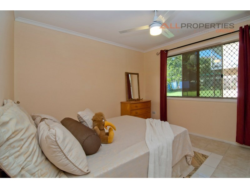 92 Albert Street, Woodridge QLD 4114