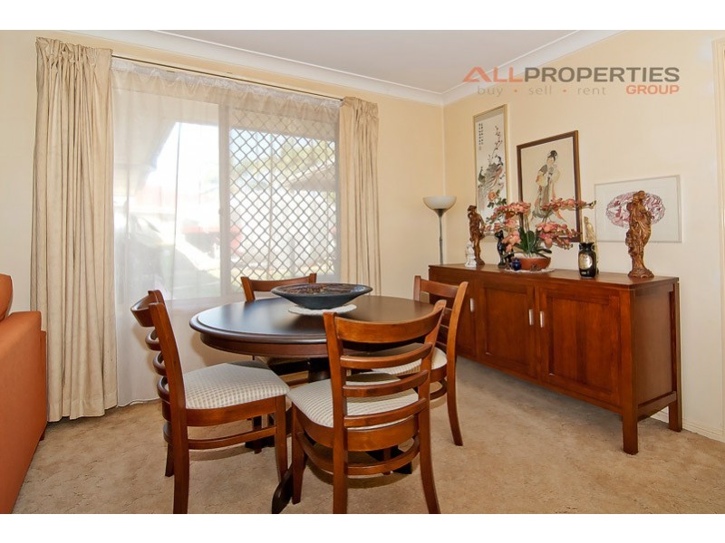 13 Tekam Crescent, Tanah Merah QLD 4128