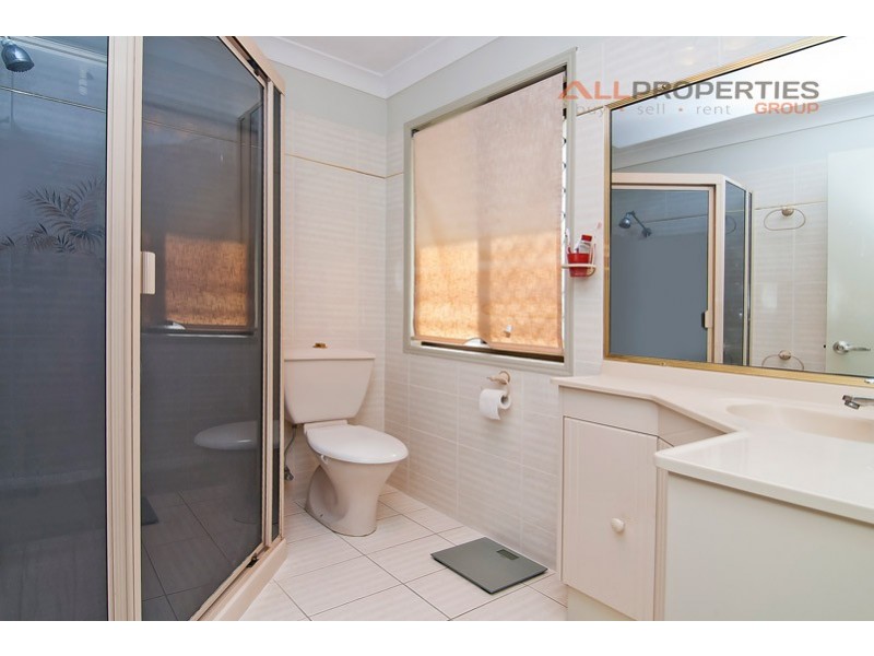 48 – 50 Koolan Crescent, Shailer Park QLD 4128