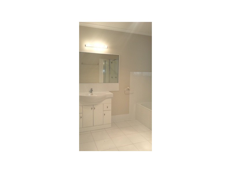 1 Hilder St, Loganholme QLD 4129
