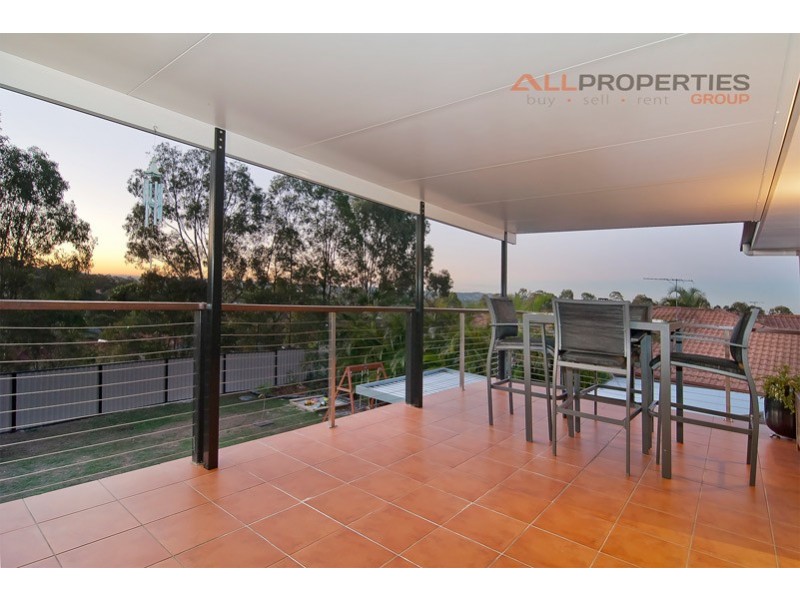 20 William Nixon Way, Edens Landing QLD 4207