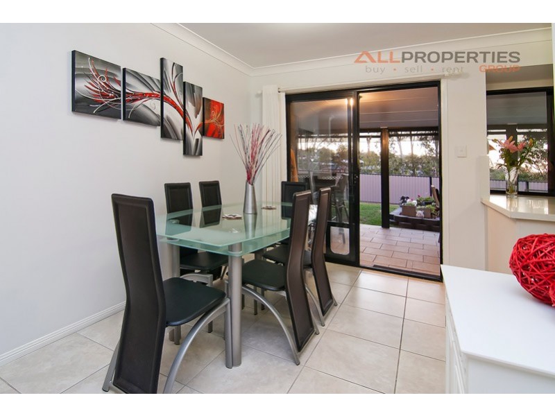 20 William Nixon Way, Edens Landing QLD 4207