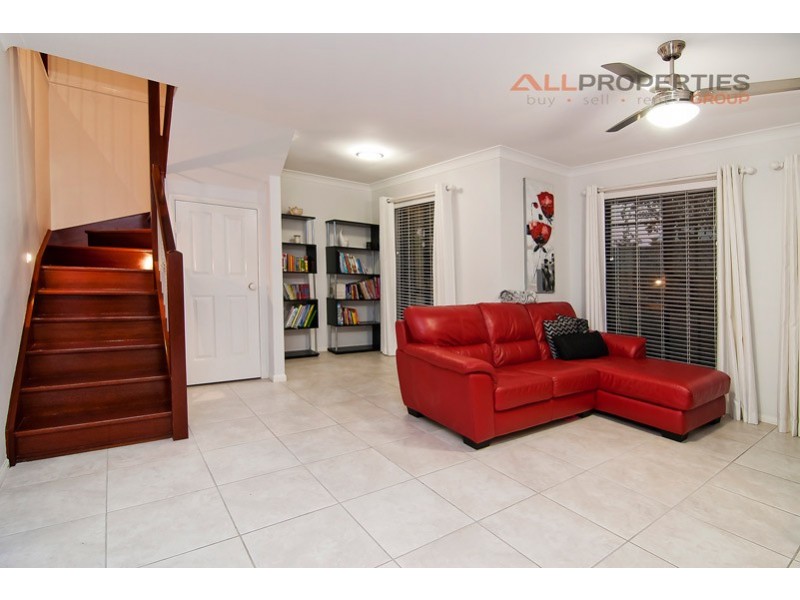 20 William Nixon Way, Edens Landing QLD 4207