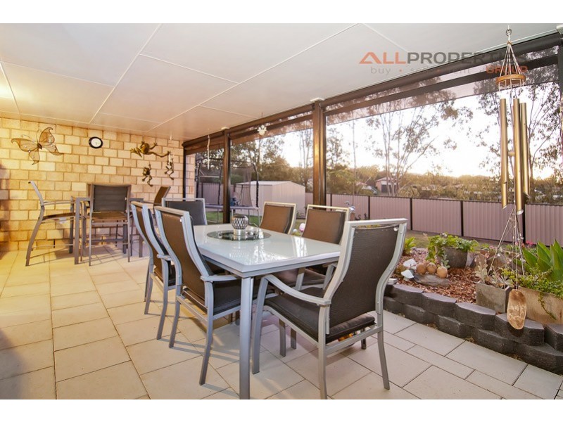 20 William Nixon Way, Edens Landing QLD 4207