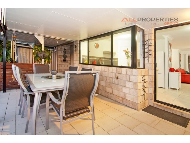 20 William Nixon Way, Edens Landing QLD 4207