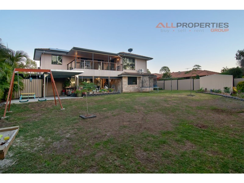 20 William Nixon Way, Edens Landing QLD 4207