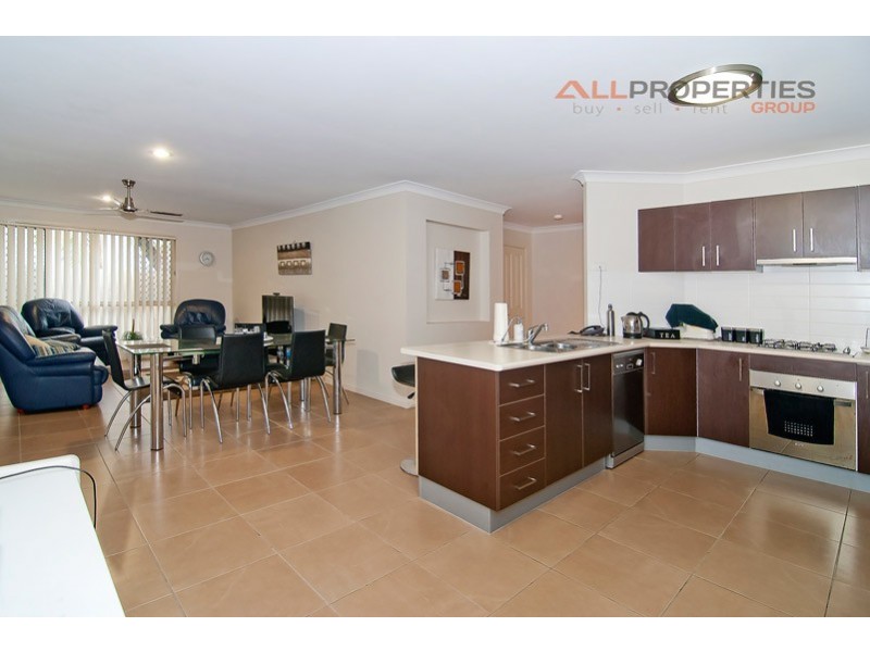 10 Tallaroon Street, Shailer Park QLD 4128