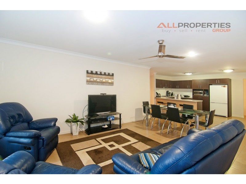 10 Tallaroon Street, Shailer Park QLD 4128