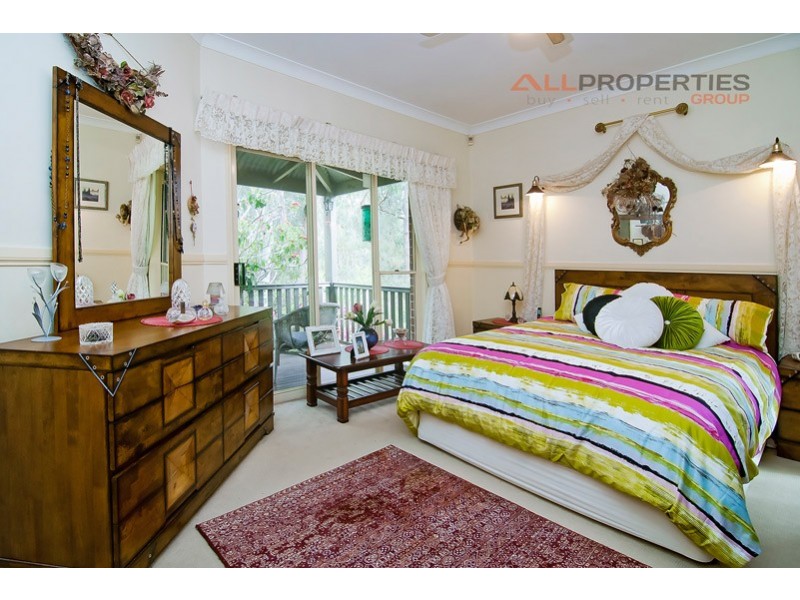 15 Minilya Court, Shailer Park QLD 4128