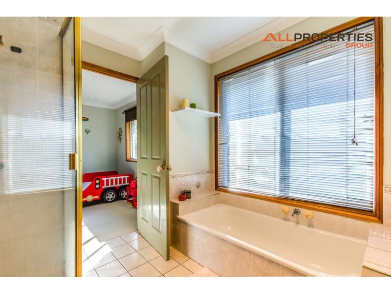 22 Telfer Street, Shailer Park QLD 4128