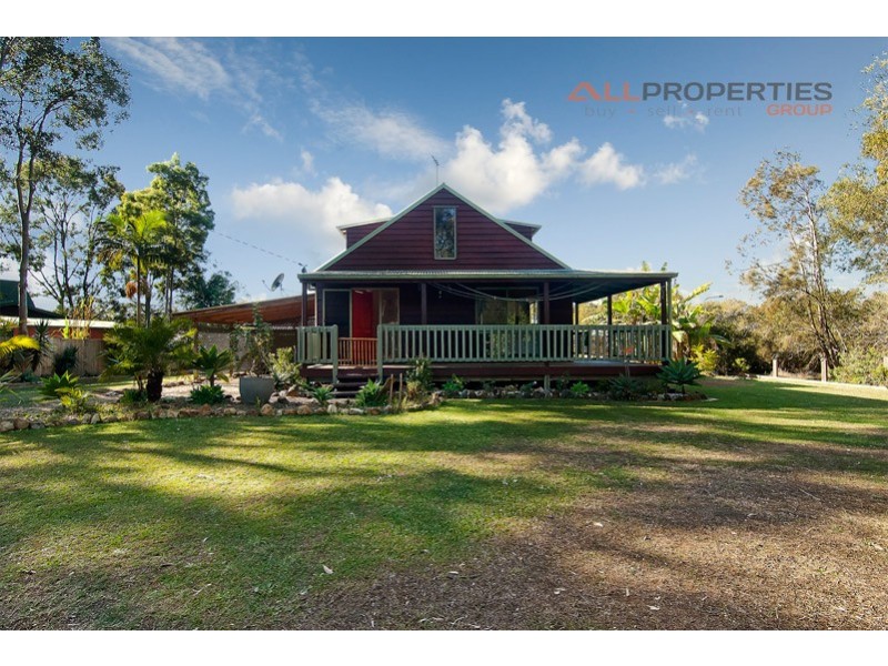 32 Pear Street, Redland Bay QLD 4165