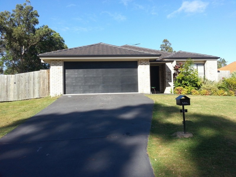 12 Robur St, Marsden QLD 4132