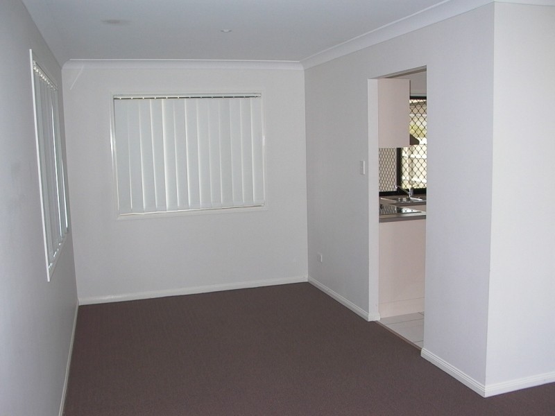 52 Summerhill Dr, Morayfield QLD 4506
