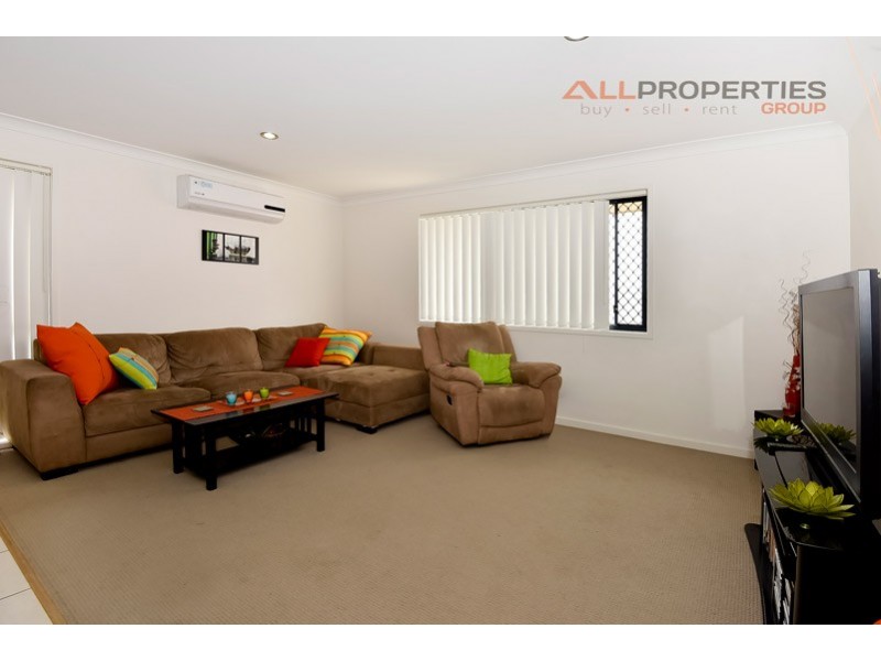 11 Alvine Drive, Eagleby QLD 4207