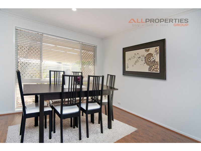 4 Constellation Drive, Loganholme QLD 4129