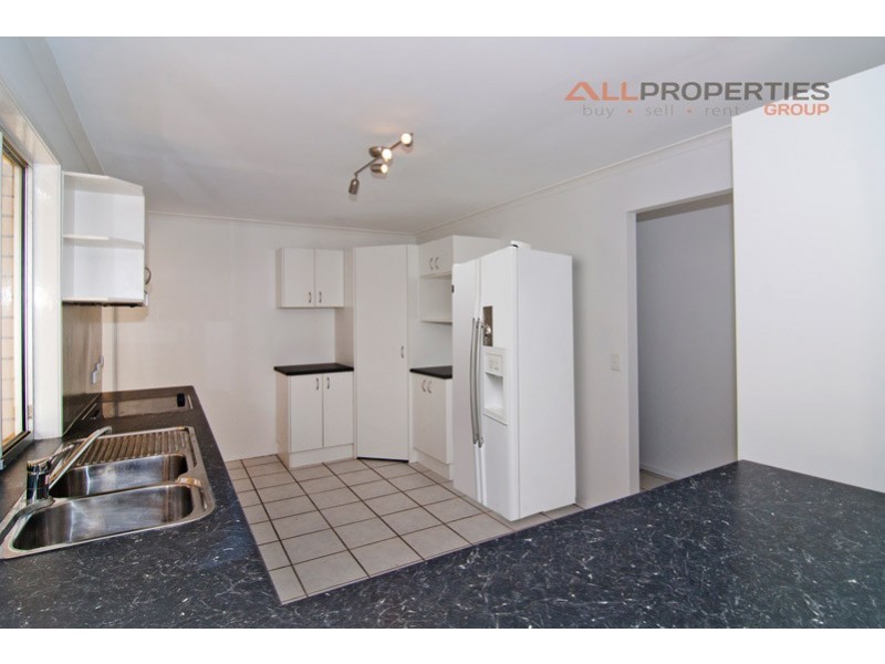 4 Constellation Drive, Loganholme QLD 4129