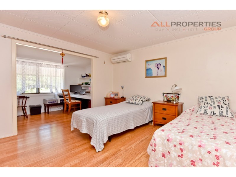 19 Tanah Merah Avenue, Tanah Merah QLD 4128
