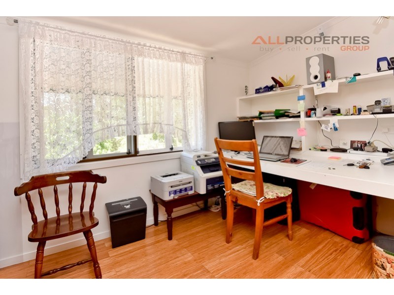 19 Tanah Merah Avenue, Tanah Merah QLD 4128