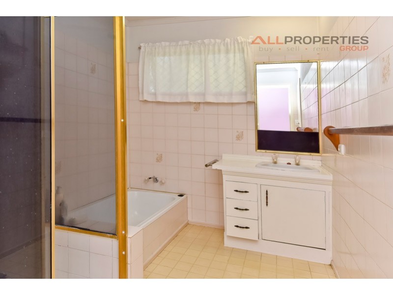 19 Tanah Merah Avenue, Tanah Merah QLD 4128
