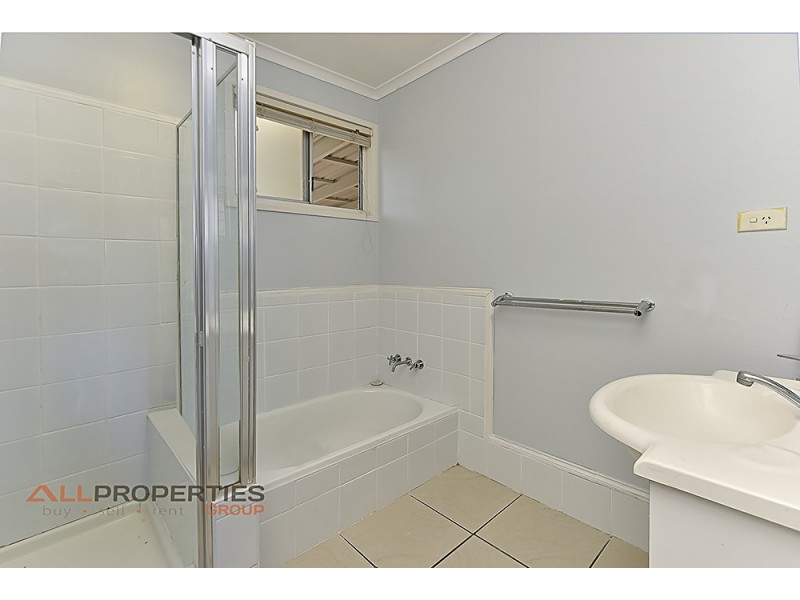 32 Hampton Street, Loganholme QLD 4129