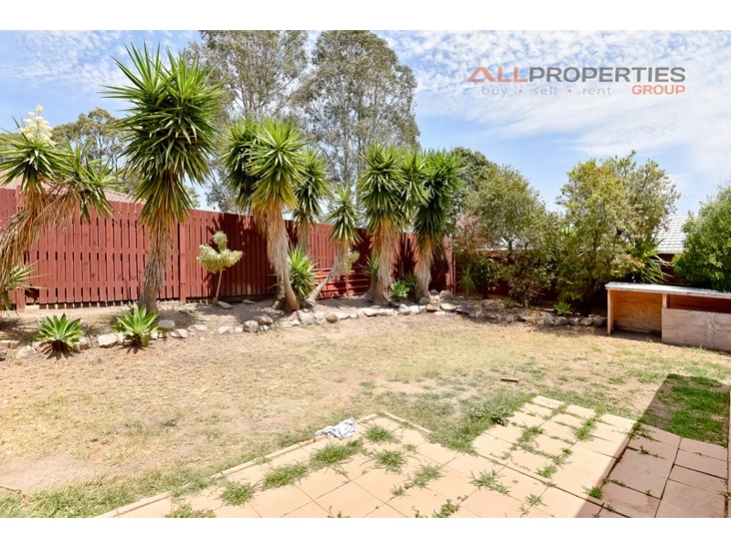 26 Houdini Terrace, Edens Landing QLD 4207