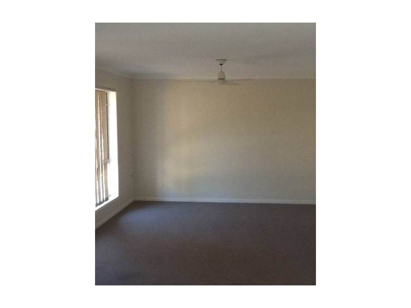 70 Paddington Crescent, Stretton QLD 4116