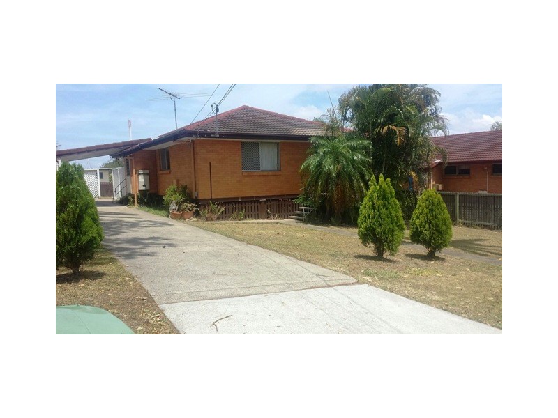 12 Claudia Street, Kingston QLD 4114