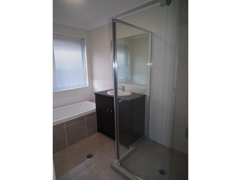 2 Horus Court, Coomera QLD 4209