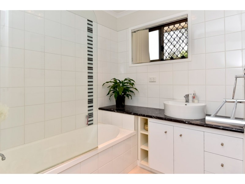 108 Daisy Hill Road, Daisy Hill QLD 4127