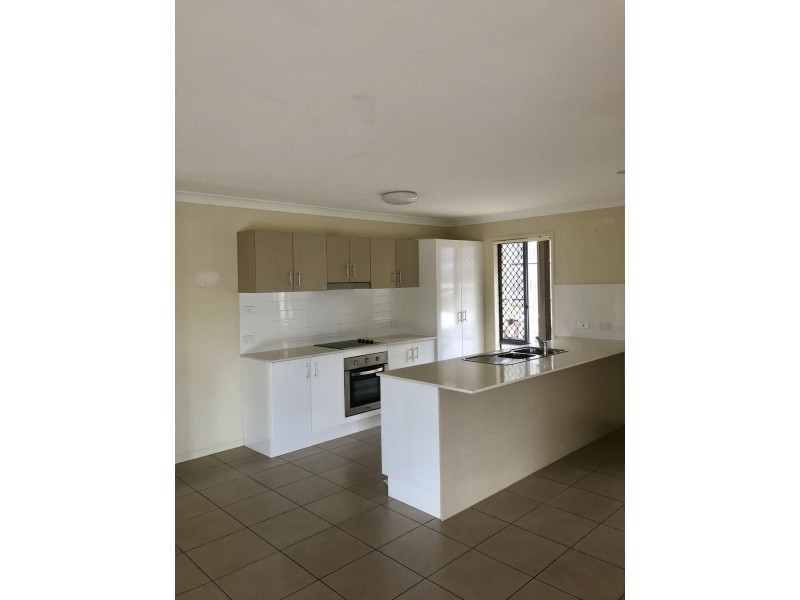 62 Coldstream Way, Holmview QLD 4207